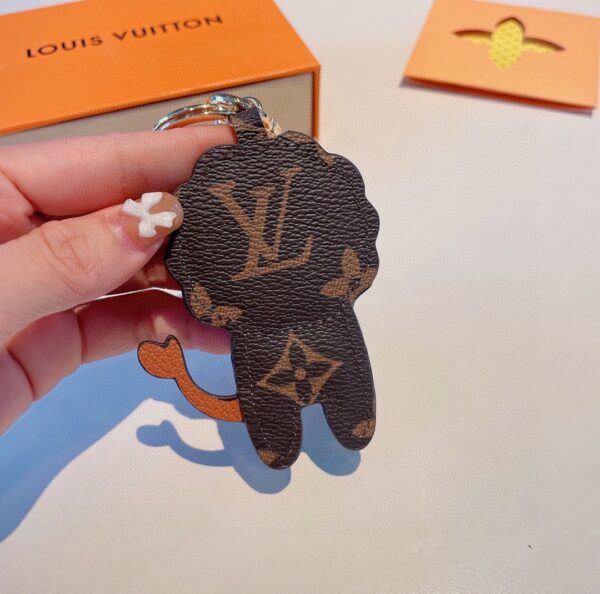 GJ15 – Key holder and bag charm