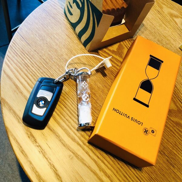 GJ16 – Key holder and bag charm