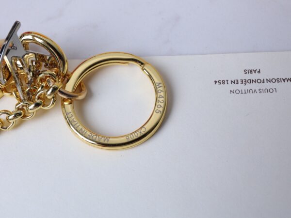 GJ18 – Key holder and bag charm