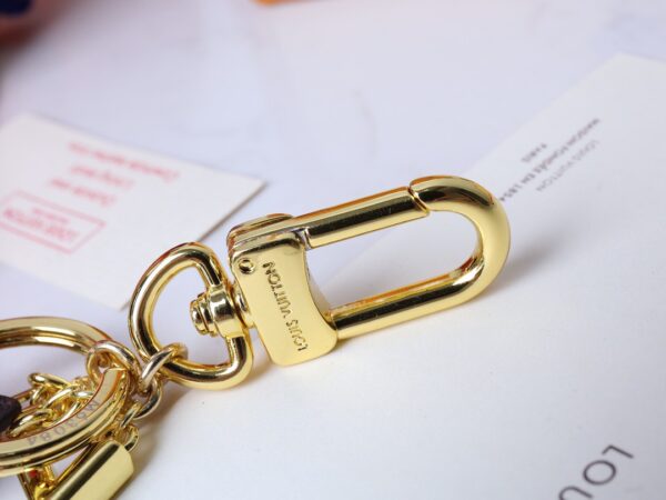 GJ19 – Key holder and bag charm