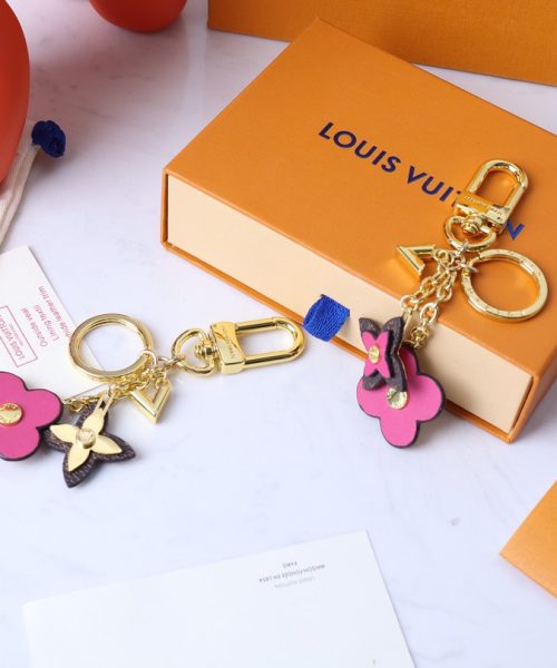 GJ19 – Key holder and bag charm