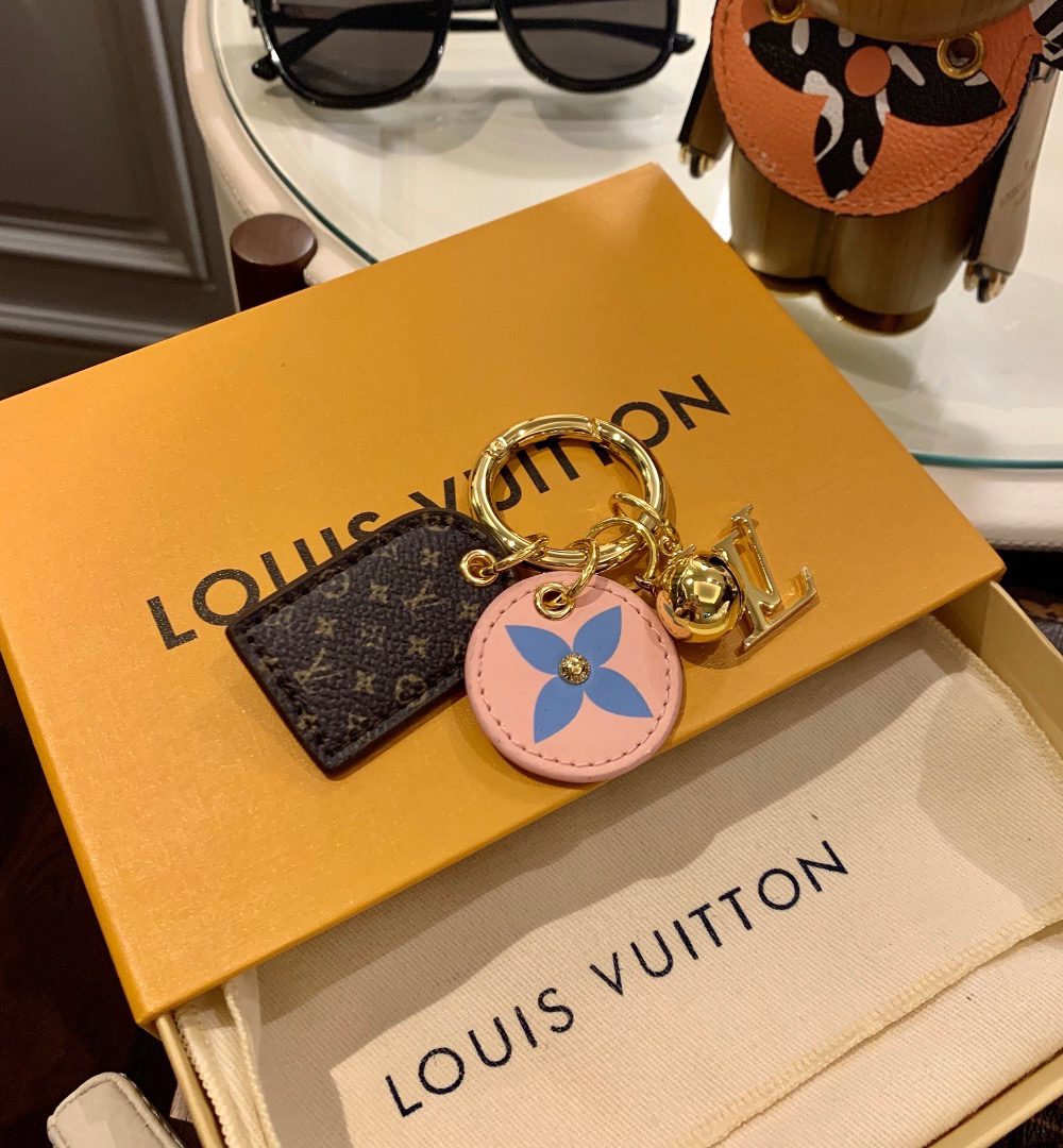 GJ20 – Key holder and bag charm