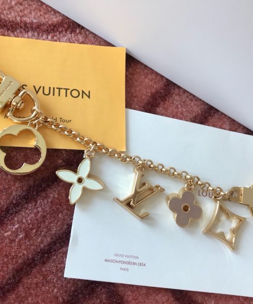 GJ21 – Key holder and bag charm