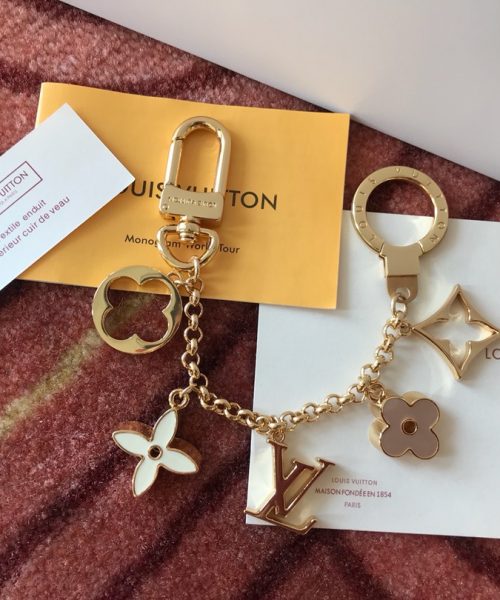 GJ21 – Key holder and bag charm
