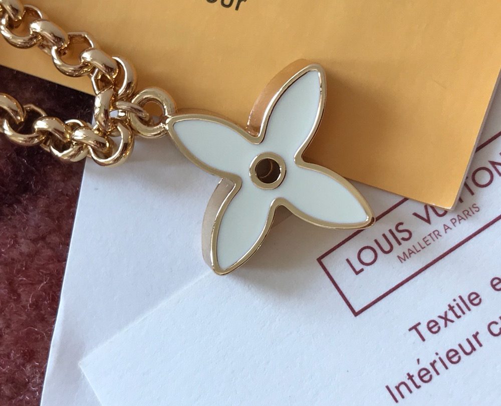 GJ21 – Key holder and bag charm