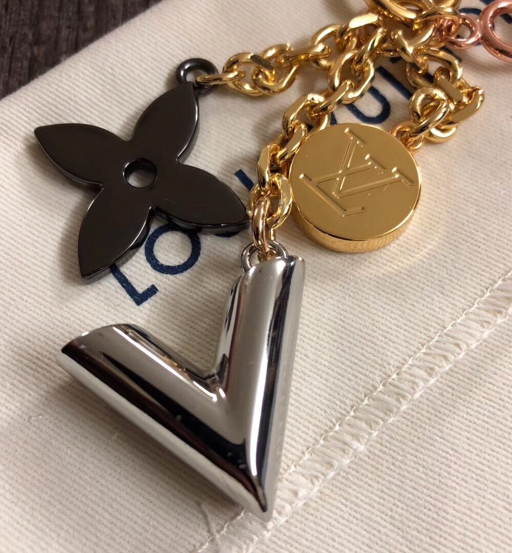 GJ23 – Key holder and bag charm