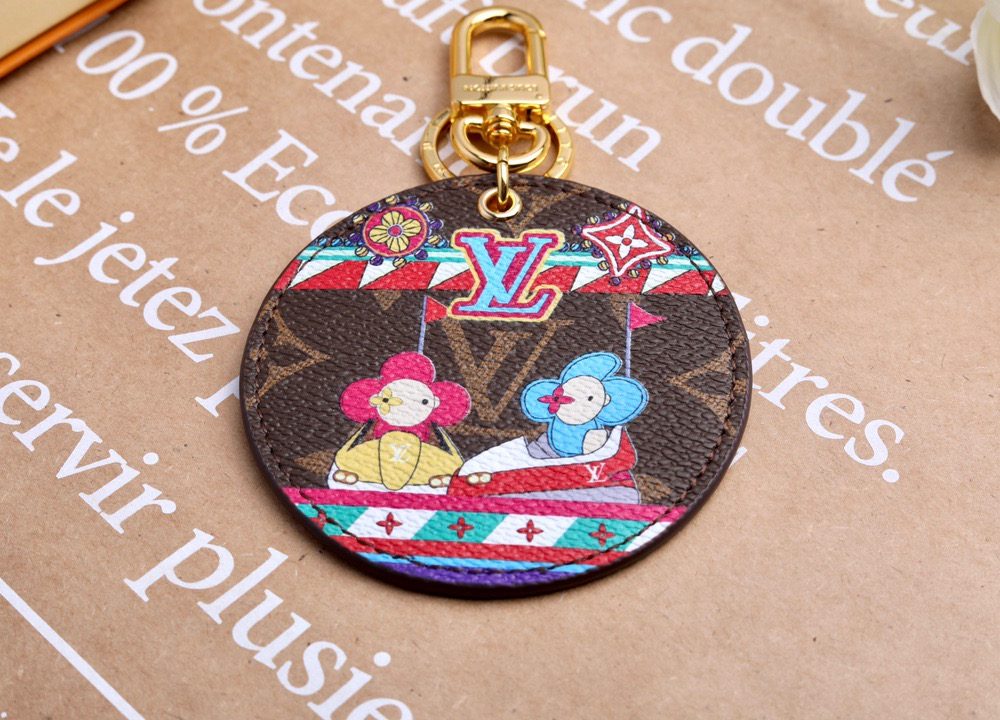 GJ24 – Key holder and bag charm