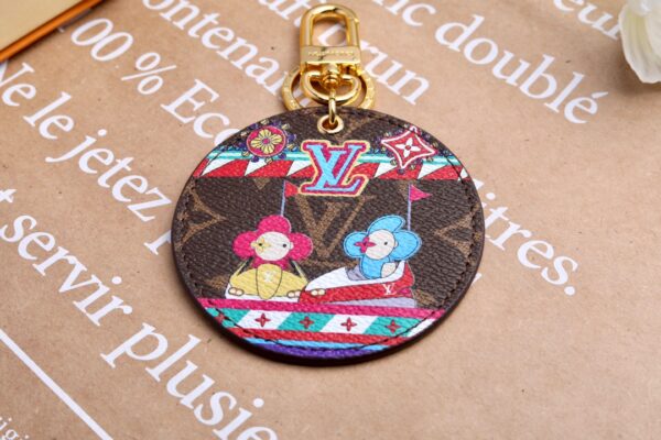 GJ24 – Key holder and bag charm
