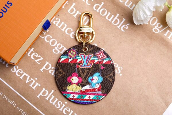 GJ24 – Key holder and bag charm