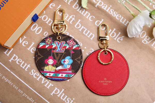 GJ24 – Key holder and bag charm