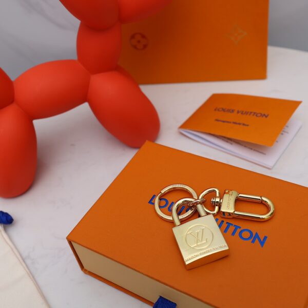 GJ25 – Key holder and bag charm