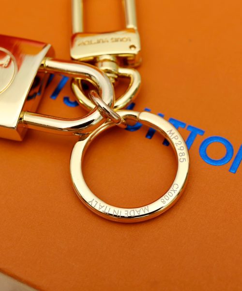 GJ25 – Key holder and bag charm