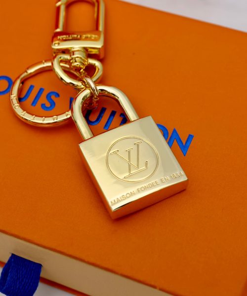 GJ25 – Key holder and bag charm