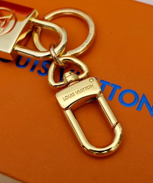GJ25 – Key holder and bag charm