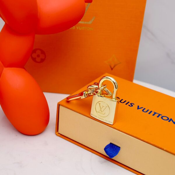 GJ25 – Key holder and bag charm