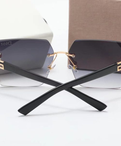 GL004 Fashion Glass