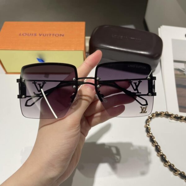 GL010 Fashion Glass