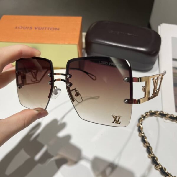 GL010 Fashion Glass
