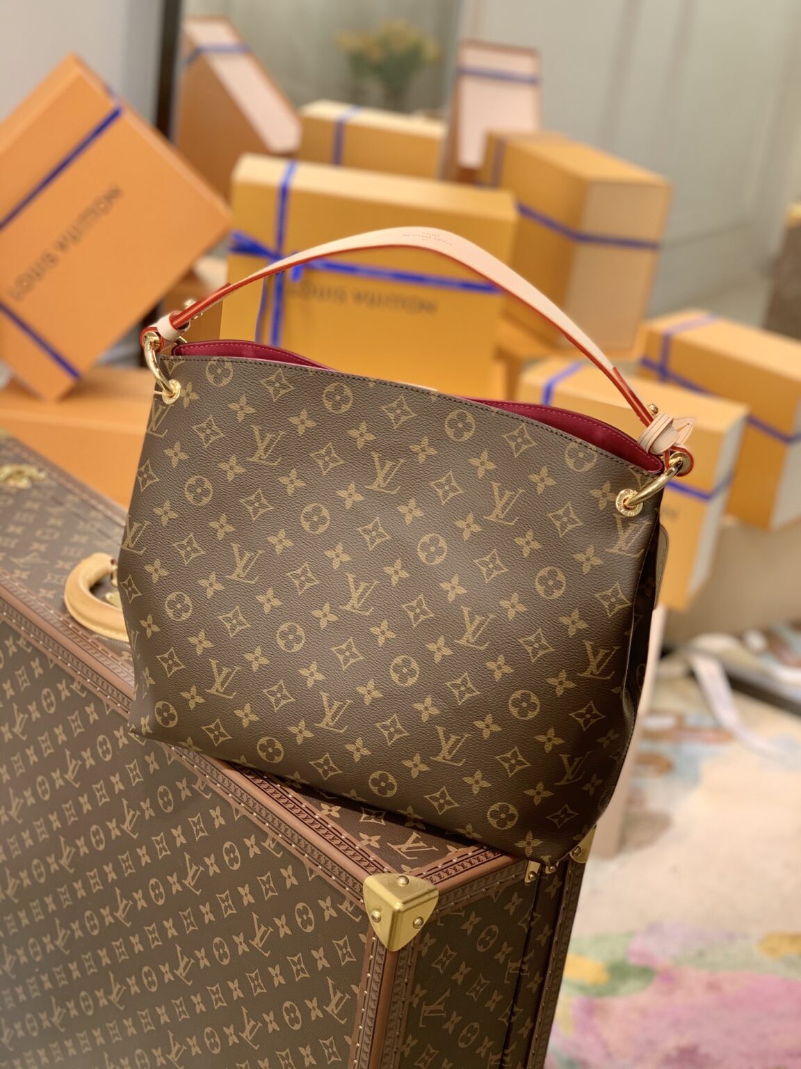 1:1 Replica Louis Vuitton LV Graceful PM Monogram Canvas Exclusive Bag For Women M43700 - 13.8in/ 35cm - Image 3