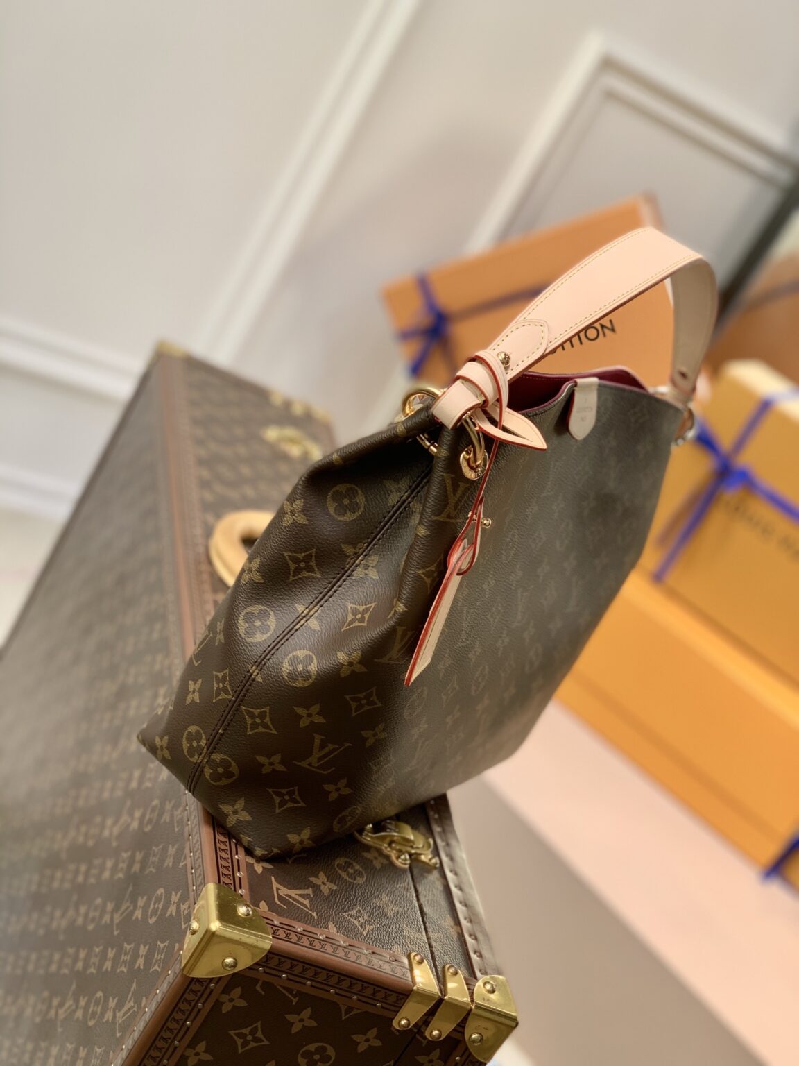 1:1 Replica Louis Vuitton LV Graceful PM Monogram Canvas Exclusive Bag For Women M43700 - 13.8in/ 35cm - Image 4
