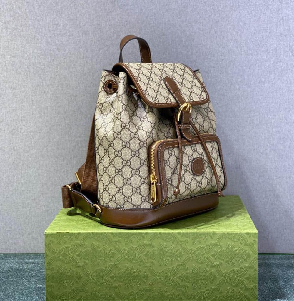 1:1 Replica Gucci Backpack With Interlocking G Beige And Ebony GG Supreme Canvas Brown 11.8in/30cm GG 674147 92THG 8563