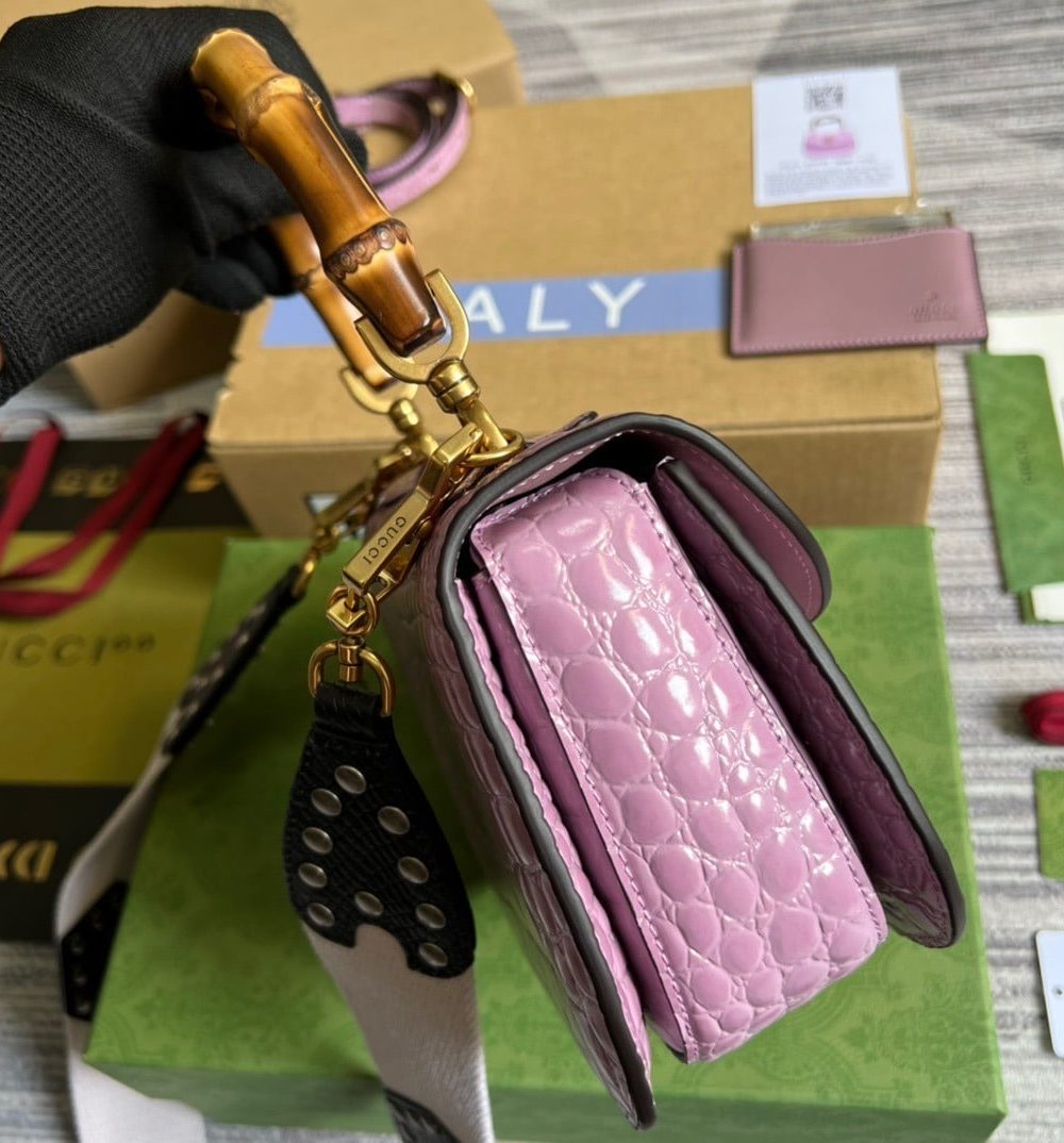 1:1 Replica Gucci Bamboo 1947 Crocodile Top Handle Bag Pink For Women, Women's Bags 10.2in/26cm GG