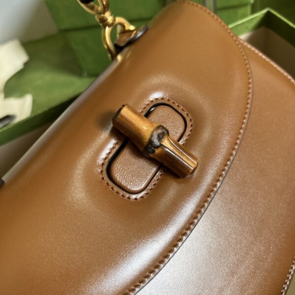 1:1 Replica Gucci Bamboo 1947 Small Top Handle Bag Cuir  For Women 8,3in/21cm 675797 10ODT 2579