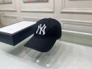Gucci Baseball Cap In Black
