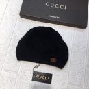 Gucci Beanie & Scarf Set In Black 