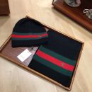 Gucci Beanie & Scarf Set In Black 