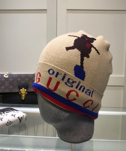 Gucci Beanie Cashmere In Beige