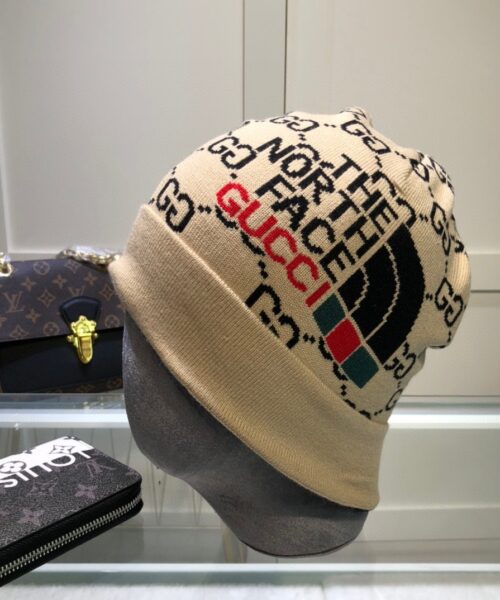 Gucci Beanie Cashmere In Beige