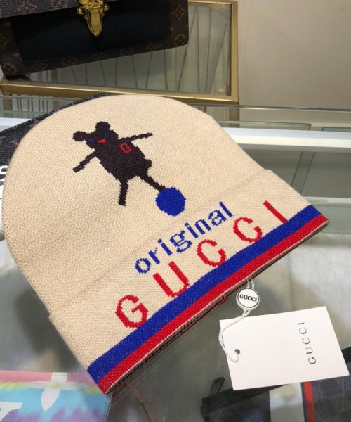 Gucci Beanie Cashmere In Beige