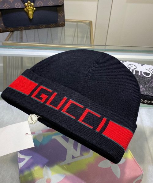 Gucci Beanie Cashmere In Black