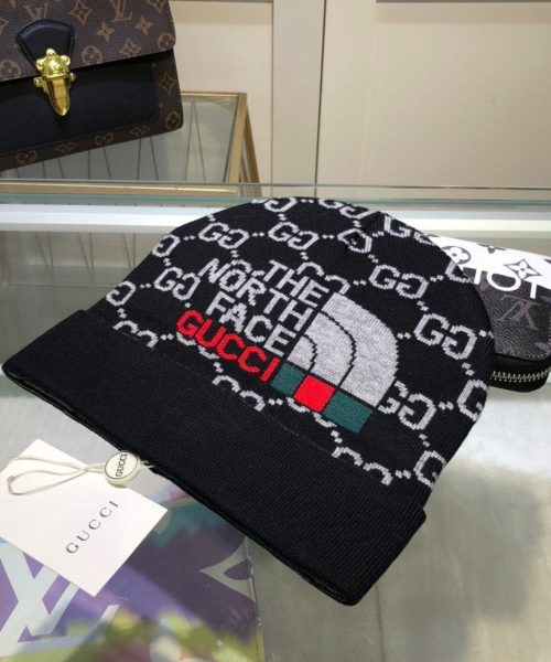 Gucci Beanie Cashmere In Black
