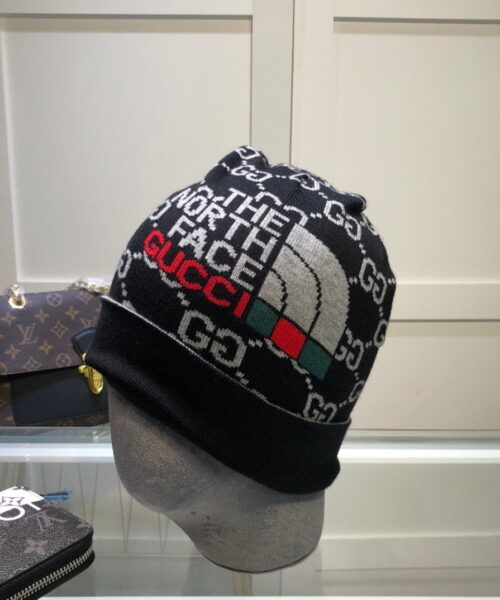 Gucci Beanie Cashmere In Black