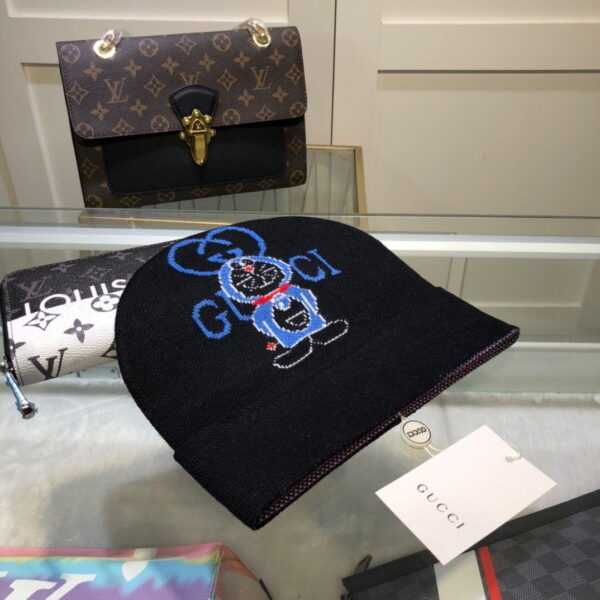 Gucci Beanie Cashmere In Black