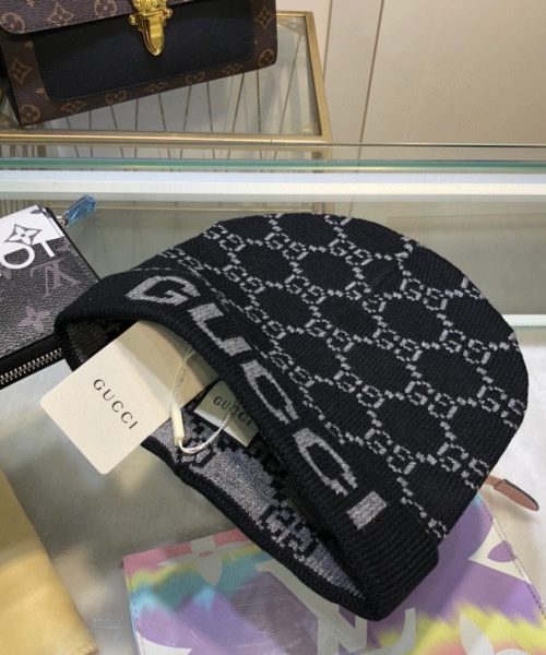 Gucci Beanie Cashmere In Black