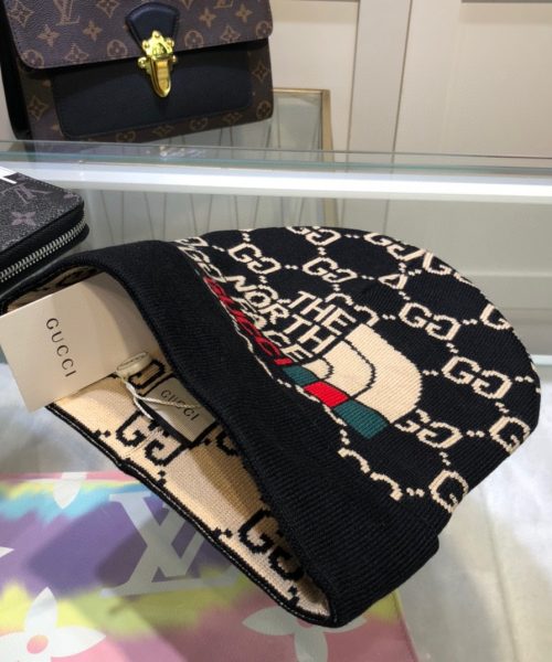 Gucci Beanie Cashmere In Black
