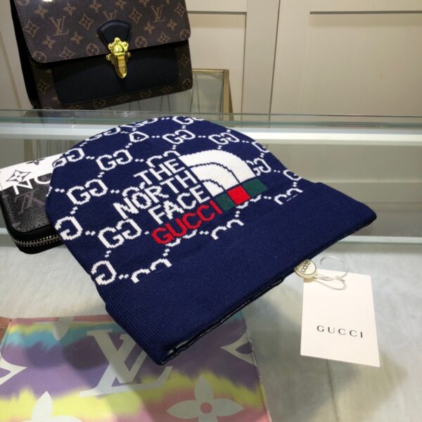 Gucci Beanie Cashmere In Blue