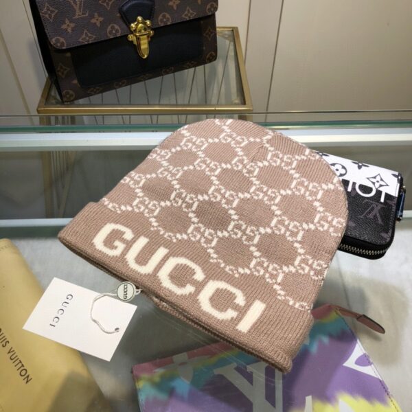 Gucci Beanie Cashmere In Brown