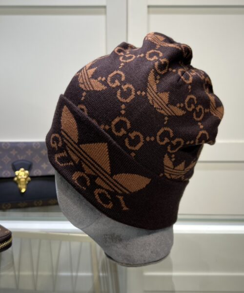 Gucci Beanie Cashmere In Brown
