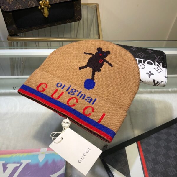 Gucci Beanie Cashmere In Brown
