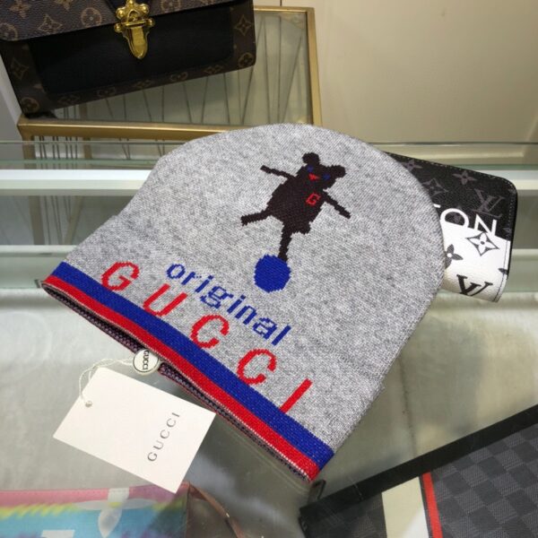 Gucci Beanie Cashmere In Grey