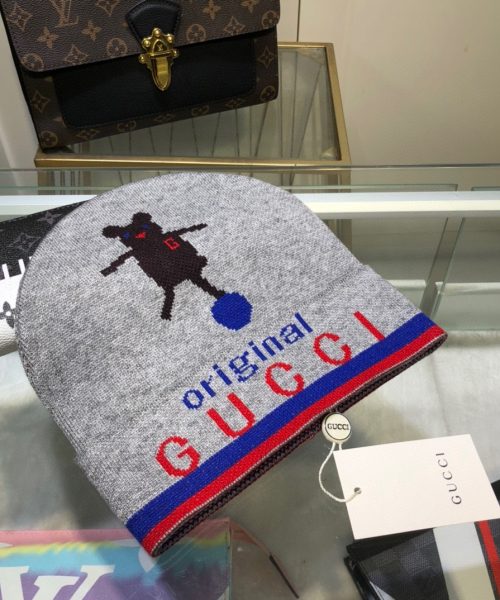 Gucci Beanie Cashmere In Grey