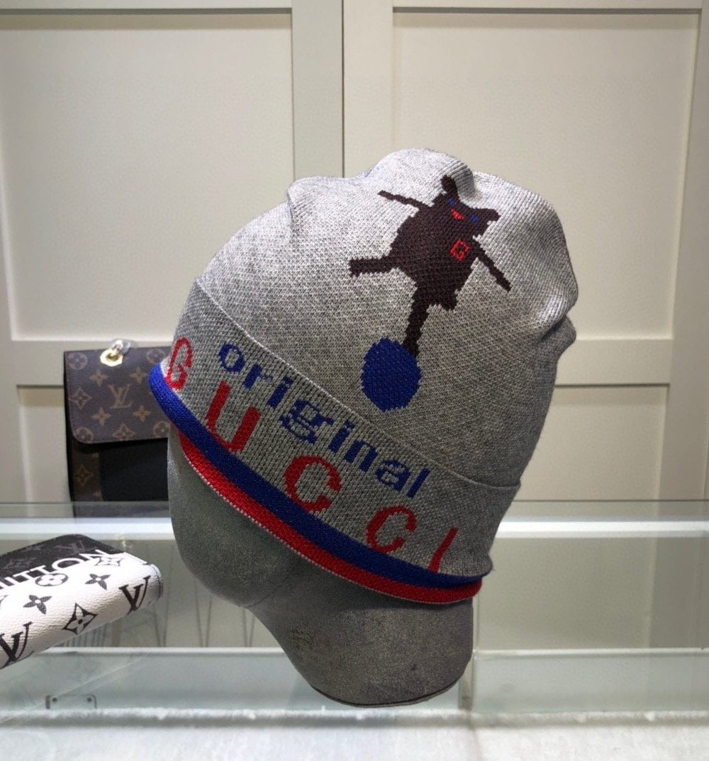 Gucci Beanie Cashmere In Grey