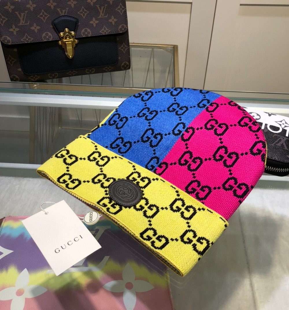 Gucci Beanie Cashmere In Multiple Color