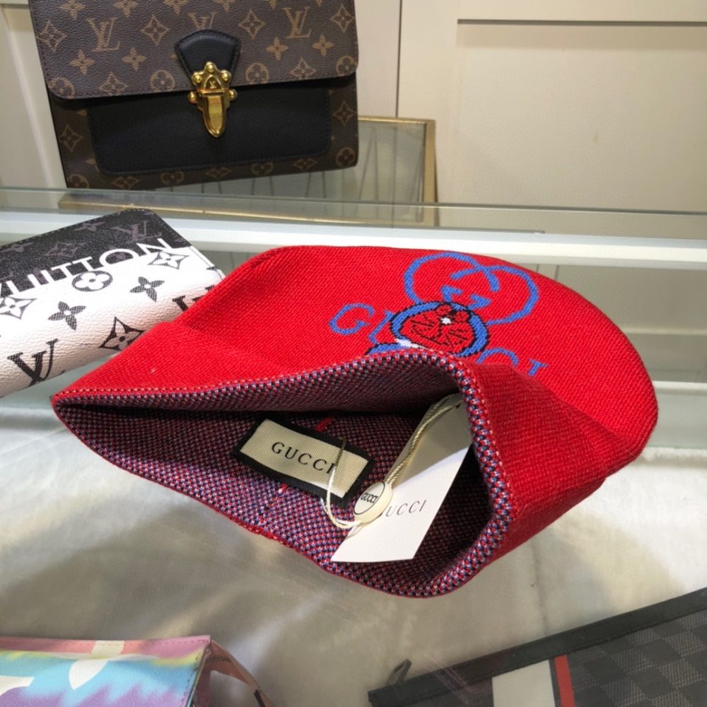 Gucci Beanie Cashmere In Red - Image 4