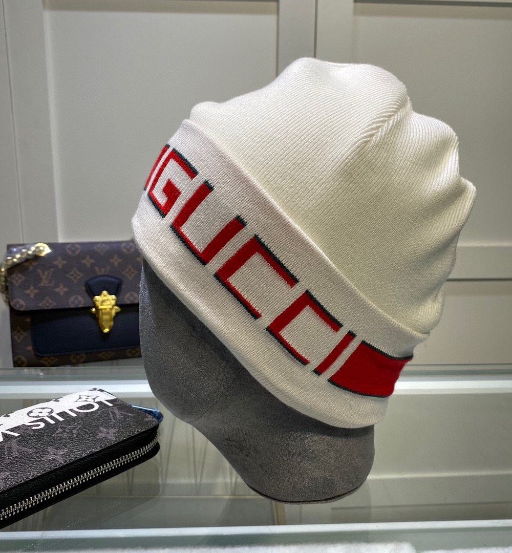 Gucci Beanie Cashmere In White