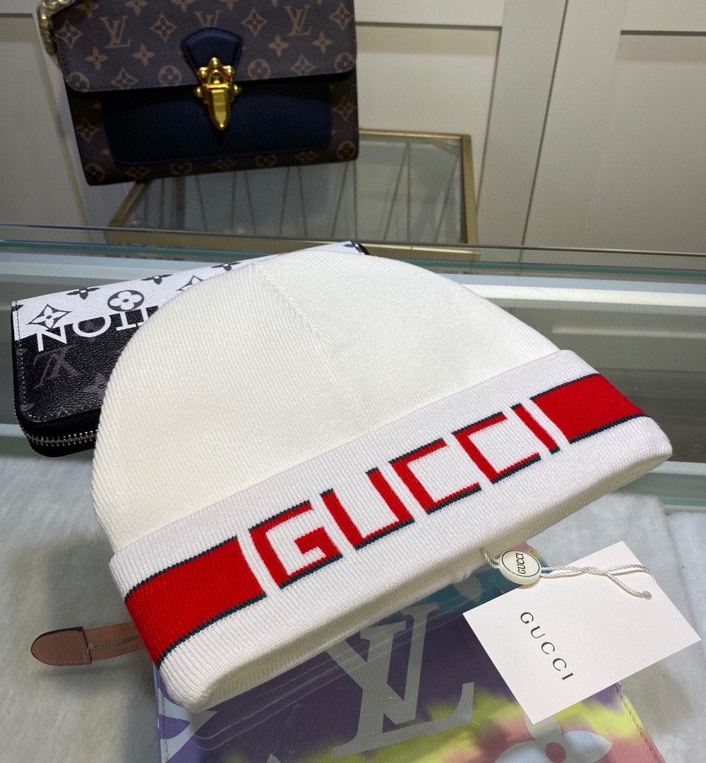 Gucci Beanie Cashmere In White